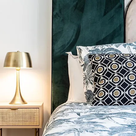 Vendégház The Novels